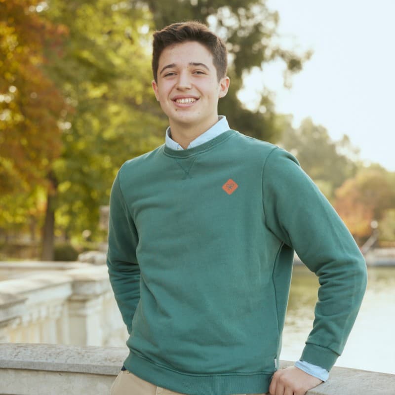 Alejandro Helmrich